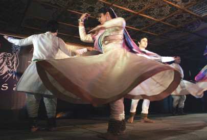 tees aur aik saal documenting and celebrating our cultural history tees aur aik saal documenting and celebrating our cultural history