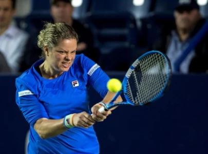clijsters accepts wildcard into wta miami open