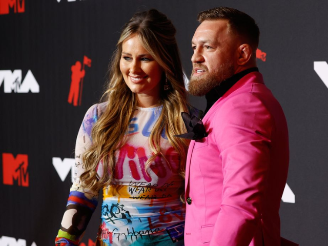 conor mcgregor s fianc e dee devlin defends him after losing civil sexual assault trial conor mcgregor s fianc e dee devlin defends him after losing civil sexual assault trial