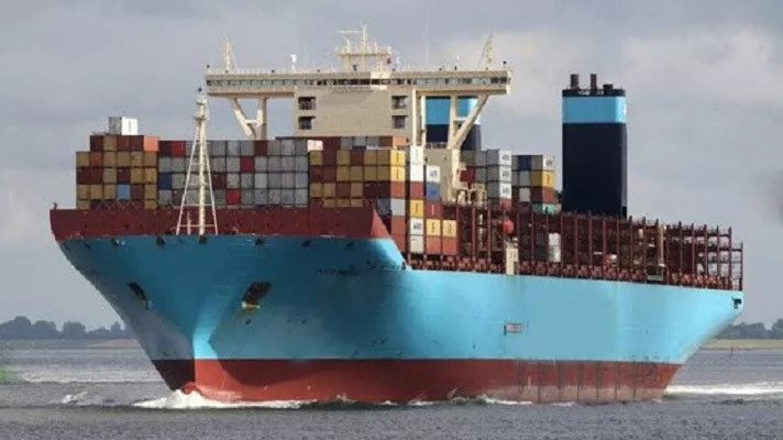 the vessel belongs to bangladeshi sr shipping lines photo afp the vessel belongs to bangladeshi sr shipping lines photo afp