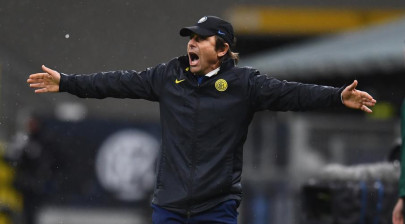 conte complains about referees and argues with capello after exit conte complains about referees and argues with capello after exit