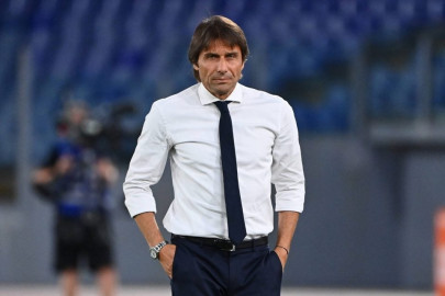 conte says uefa needs to change as italian teams give up on super league conte says uefa needs to change as italian teams give up on super league