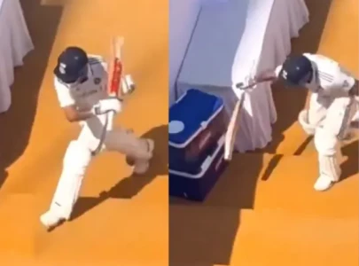 watch virat kohli lashes out at ice box after controversial umpire call against new zealand
