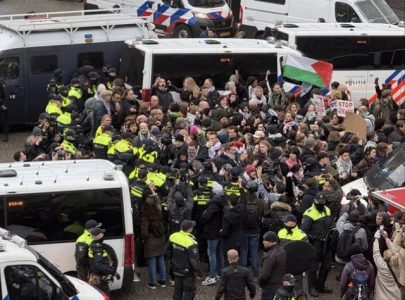 thousands in paris protest controversial gala organised by israel s far right