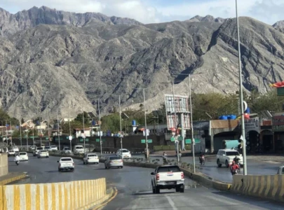 passenger coaches on interprovincial routes from quetta instructed to operate during the daytime