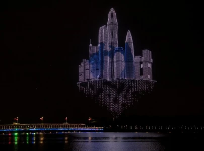 china sets two world records with stunning display of 10 197 drones in shenzhen