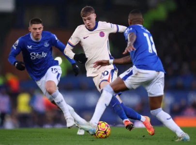 chelseas winning streak ends in everton draw