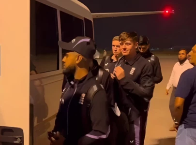 england cricket team lands in multan for test series