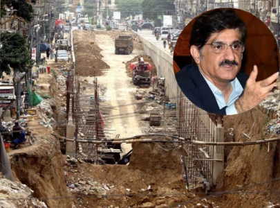 cm murad reviews progress on karachi mega projects