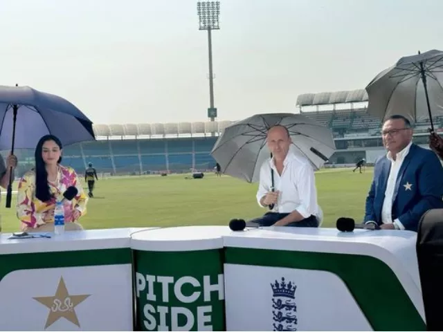 zainab abbas and aamir sohail criticised over perceived elitism during multan test zainab abbas and aamir sohail criticised over perceived elitism during multan test