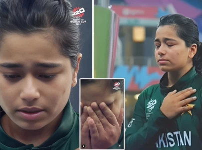 fatima sana tears up during national anthem at women s t20 world cup
