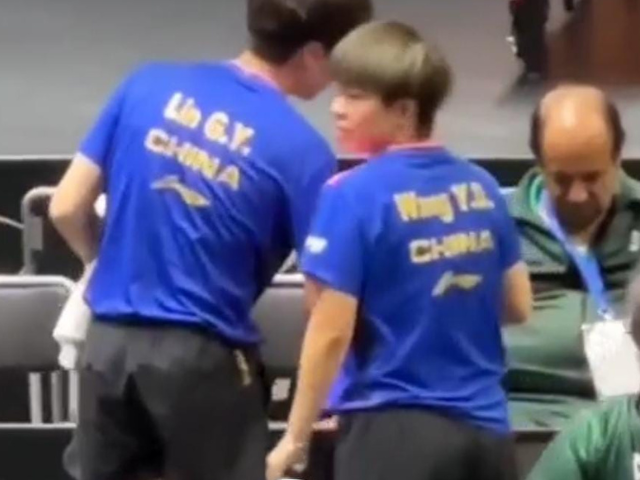 watch pakistani coach caught sleeping as china takes down pakistan watch pakistani coach caught sleeping as china takes down pakistan