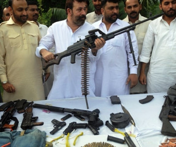 cid catch four militants held in raids