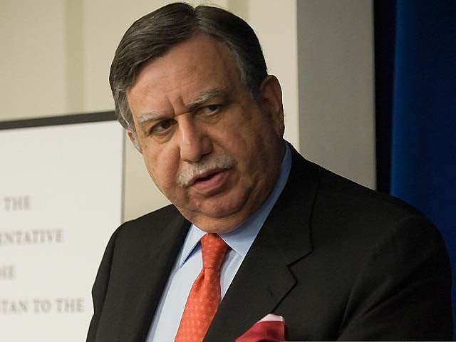 shaukat tarin speaks at a meeting in washington in 2009 photo afp