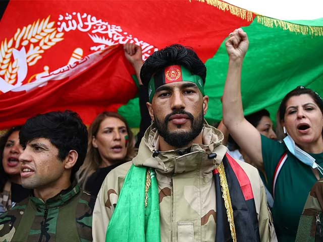 members of the public gather in parliament square in show of solidarity with afghanistan photo afp