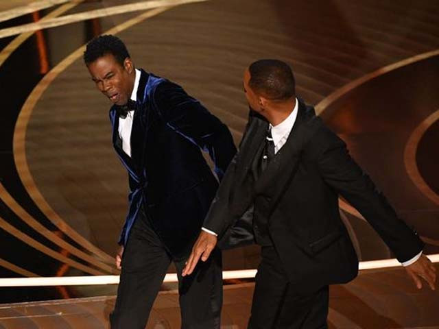 will smith r slaps chris rock onstage during the 94th oscars photo afp