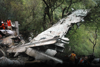 it is always the pilot s decision to land airblue chairman