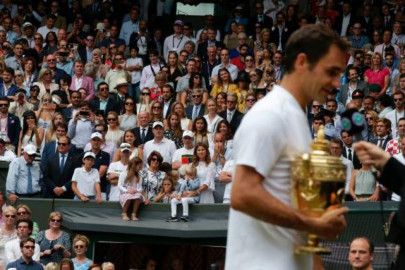 wimbledon welcomes back the crowds after covid 19 shutdown