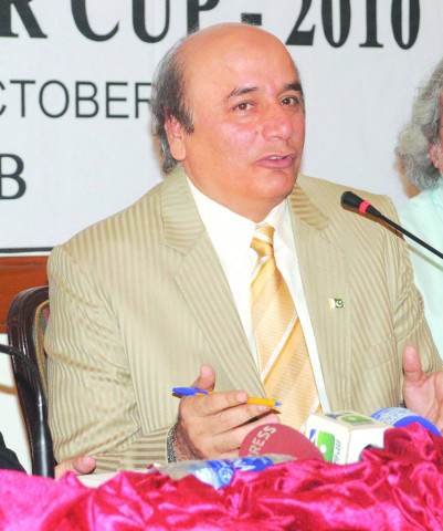 cueists offered incentive at snooker cup