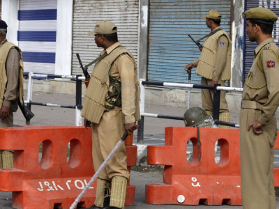 india mulls diluting army powers in kashmir india mulls diluting army powers in kashmir