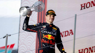 verstappen to the max in 2022