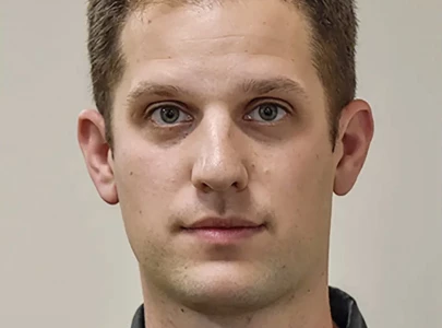 moscow arrests us reporter on spying suspicion moscow arrests us reporter on spying suspicion