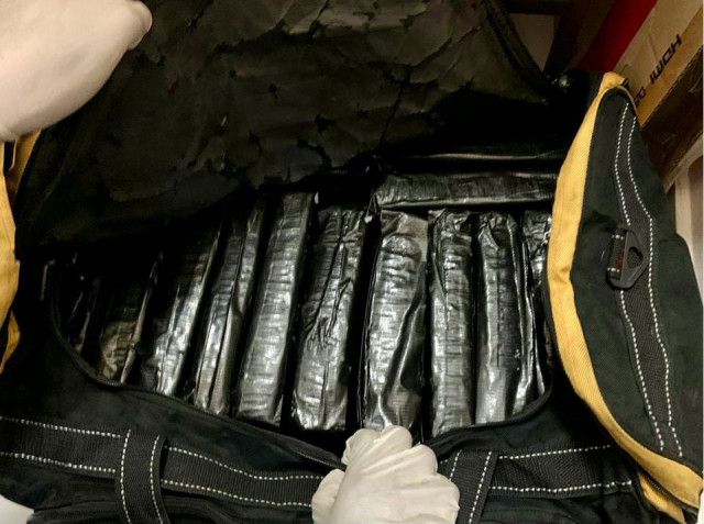 police customs at odds over seizures police customs at odds over seizures