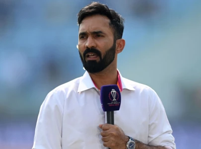 dinesh karthik names two players who let pakistan down at world cup