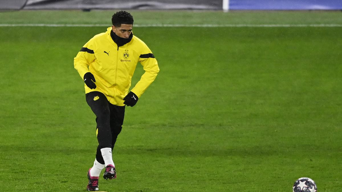Dortmund focus on Chelsea amid Bellingham speculation