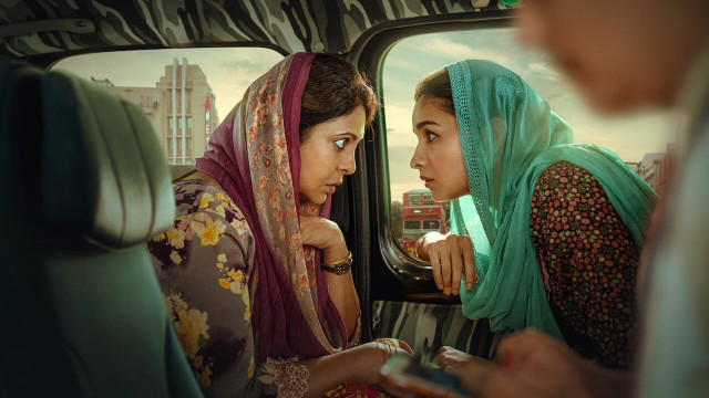 no compromise alia bhatt plays badrunissa a housewife who along with her mother decides to teach her abusive husband a lesson no compromise alia bhatt plays badrunissa a housewife who along with her mother decides to teach her abusive husband a lesson