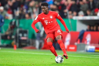 bayern s davies voted canada s top player bayern s davies voted canada s top player