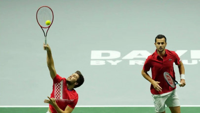 sweden france on song on davis cup opening night sweden france on song on davis cup opening night