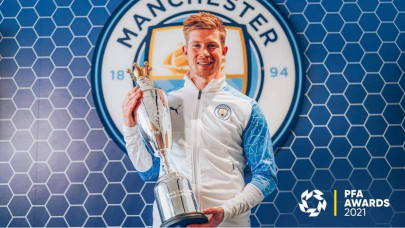 de bruyne crowned pfa player of the year de bruyne crowned pfa player of the year