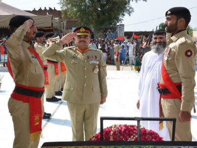 tributes paid to martyrs on defence day tributes paid to martyrs on defence day