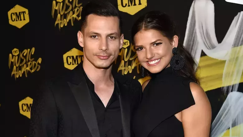 country music stars devin dawson and leah sykes welcome baby girl country music stars devin dawson and leah sykes welcome baby girl