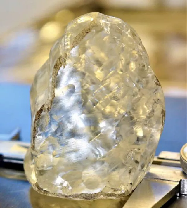 a 1 098 carat diamond discovered in botswana and believed to be the third largest gem quality stone ever to be mined photo reuters a 1 098 carat diamond discovered in botswana and believed to be the third largest gem quality stone ever to be mined photo reuters