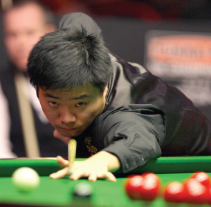 world championship ding on fire at the crucible