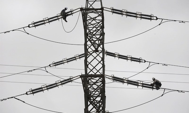 بڑھتے ہوئے قرضوں کے درمیان جونیئر افسران کو DISCOs میں تعینات کیا گیا |  ایکسپریس ٹریبیون