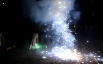 delhi chokes in smog after diwali firework