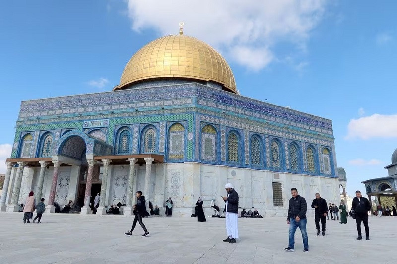 the dome of the rock in the al aqsa compound also known to jews as the temple mount in jerusalem s old city february 9 2024 photo reuters