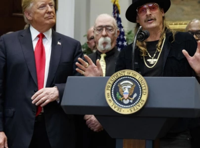 kid rock threatens to leave the u s if donald trump loses 2024 presidential election