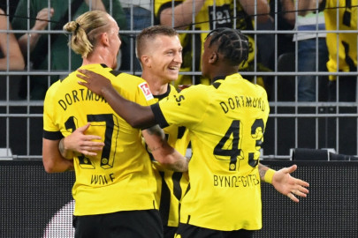 reus helps dortmund bag top spot reus helps dortmund bag top spot