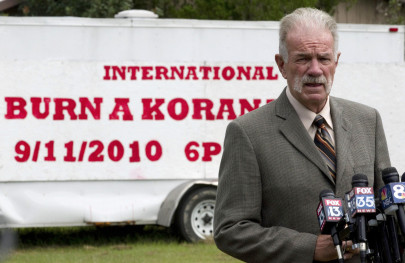 pakistan condemns quran burning in florida