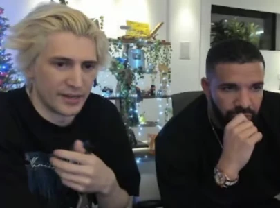 drake takes shots at kendrick lamar during surprise kick stream with xqc