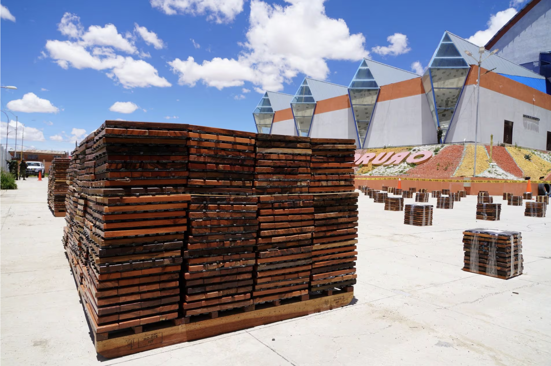 photo drugs hidden in wooden flooring materials found in a truck are displayed to the media in oruro bolivia january 5 2024 reuters