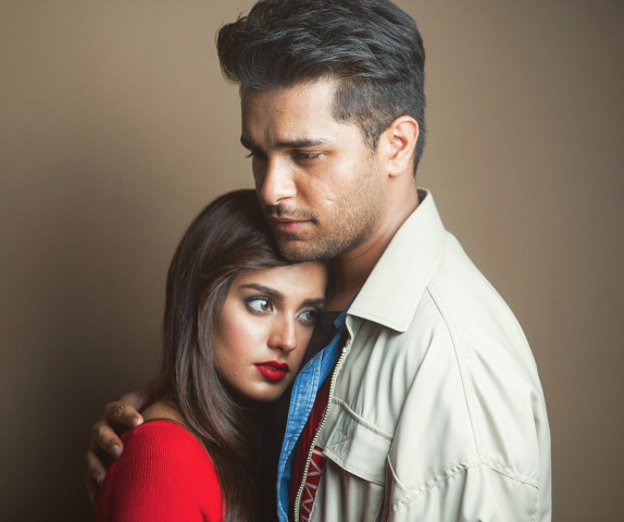asim azhar iqra aziz from the cover of jo tu na mila 2018 asim azhar iqra aziz from the cover of jo tu na mila 2018