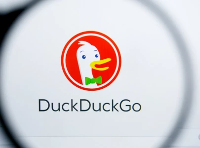 duckduckgo ceo says google s billions got in the way of a deal with apple