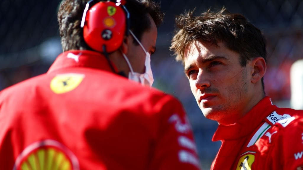 Photo of Leclerc calls on Tifosi to help Ferrari gatecrash title scrap
