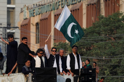 govt decides to take legal action against imran khan