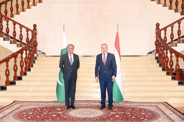 foreign minister shah mahmood qureshi with tajik fm sirojiddinmuhriddin in tajikistan photo twitter smqureshipti